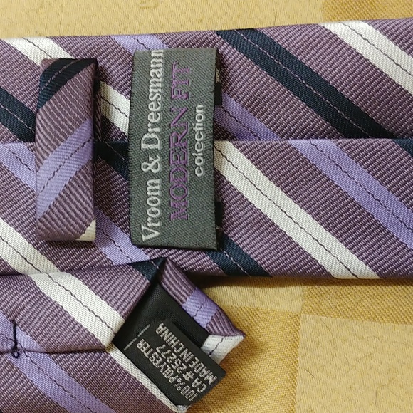 Vroom and Dreesman men's skinny tie - Picture 2 of 4